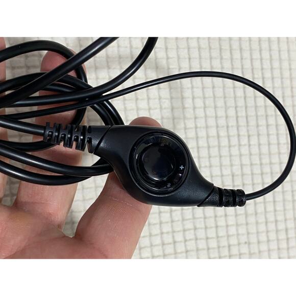 Logitech H390 USB Wired Noise Canceling Headset Black - Picture 6 of 8